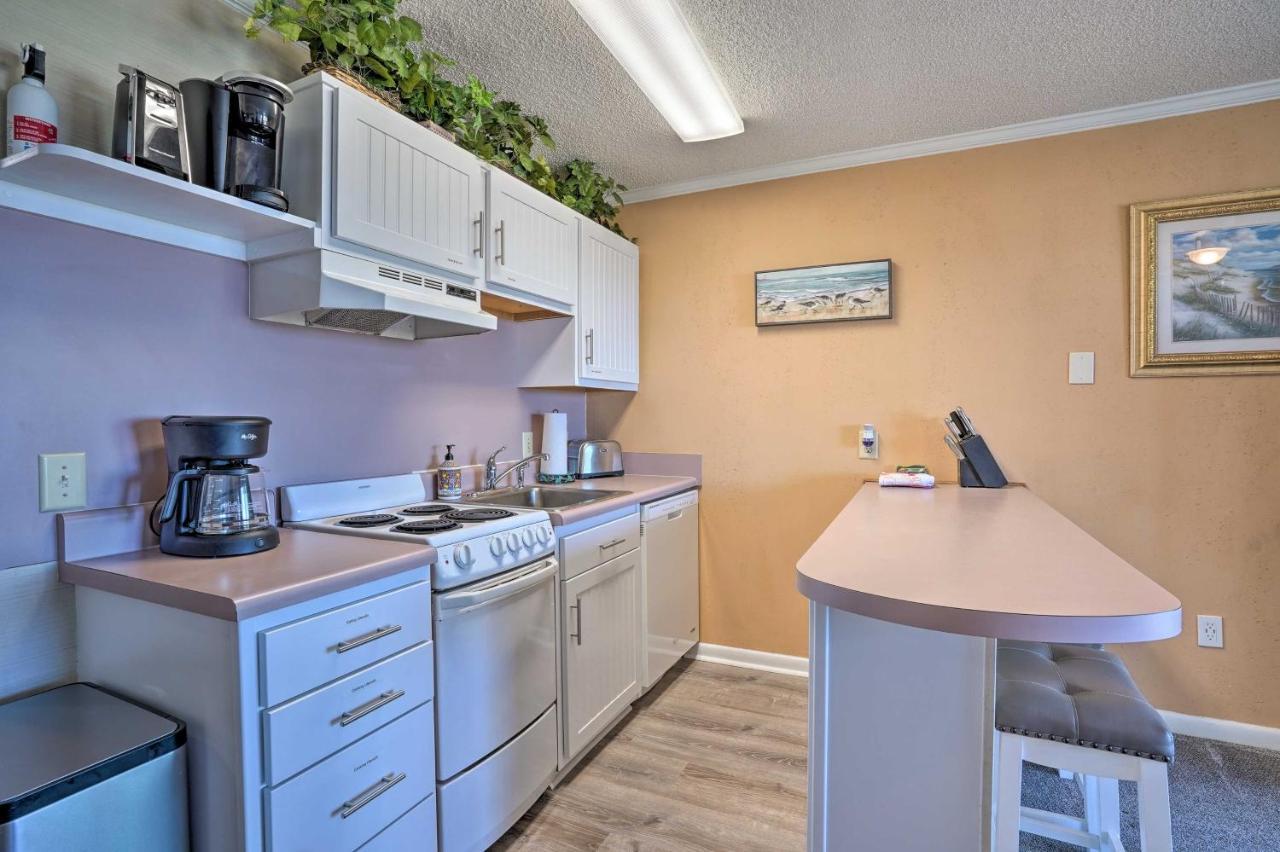 Isle Of Palms Beachfront Condo With Balcony And Pool! Eksteriør bilde