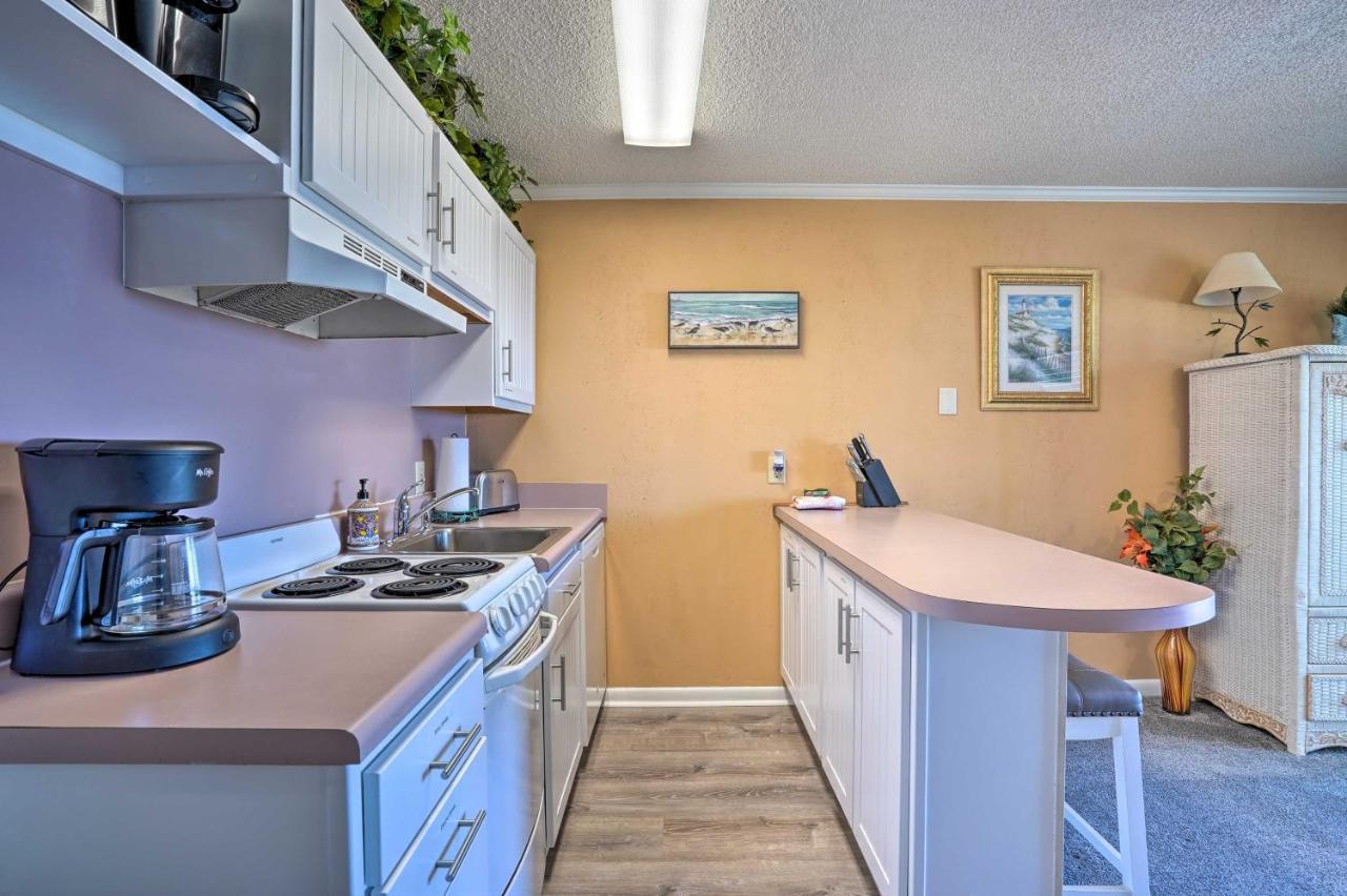Isle Of Palms Beachfront Condo With Balcony And Pool! Eksteriør bilde